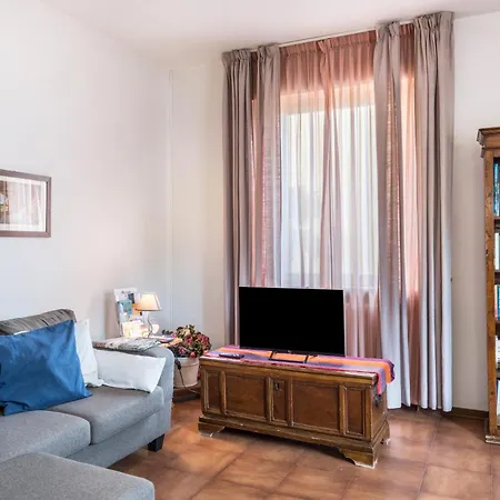 Apartment Casa Delia *